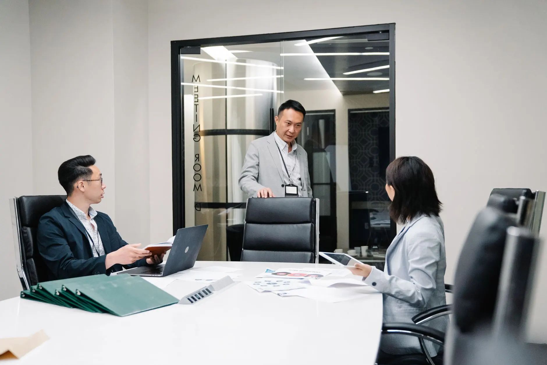 吉林省餐饮门店托管服务对比：南聚北汇与直营模式运营差异解析正文配图 1